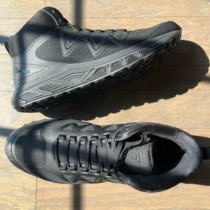 Bates Men’s Sneakers Size 13